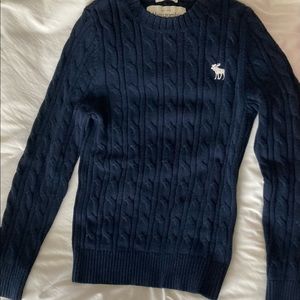 Navy Blue Abercrombie and Fitch Vintage Cable Knit Muscle Sweater M